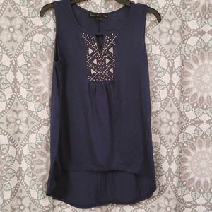 Womens sleeveless hi low top